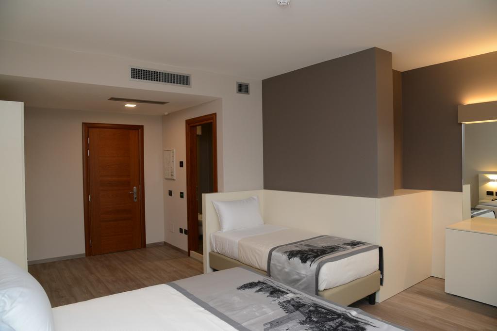 Albergo Roma, BW Signature Collection Castelfranco Veneto Kültér fotó